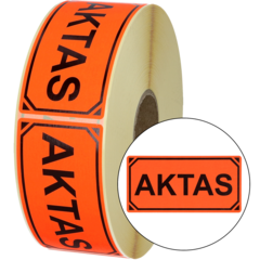 411102 ETIKETT MED TEXT "AKTAS"